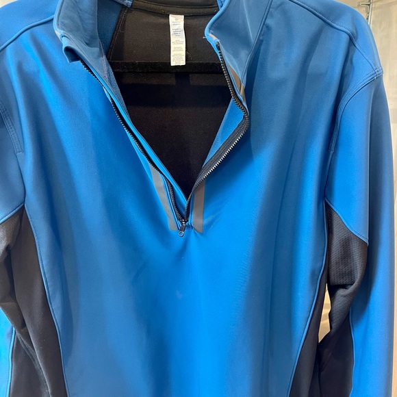 Lululemon pullover - Picture 3 of 5